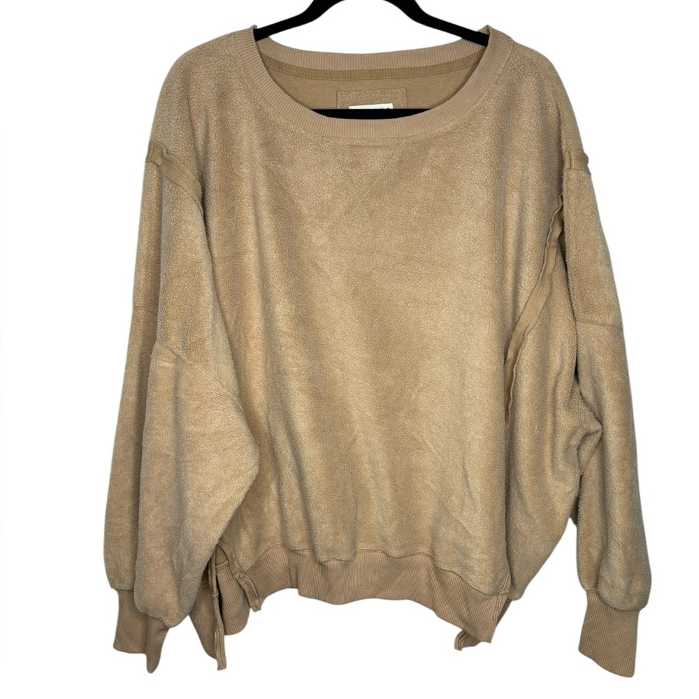 NEW American Eagle Oversized Slouchy Huggable Sweatshirt Medium Tan Teddy Bear